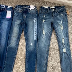 4 teen pairs of jeans. 30 for all